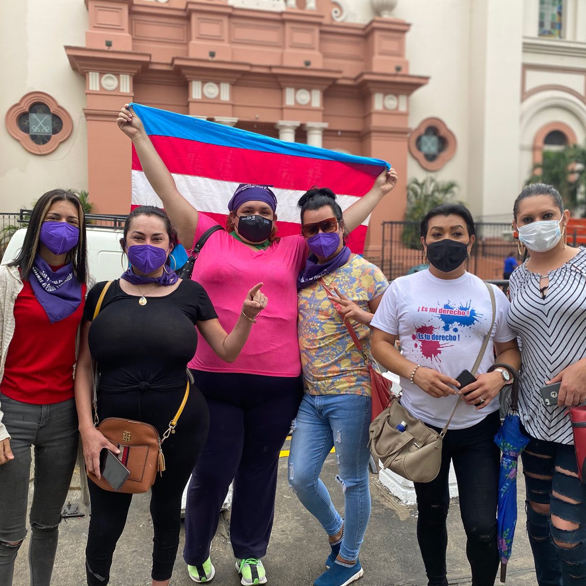 Despenalizar el aborto y parar las muertes piden mujeres hondureñas