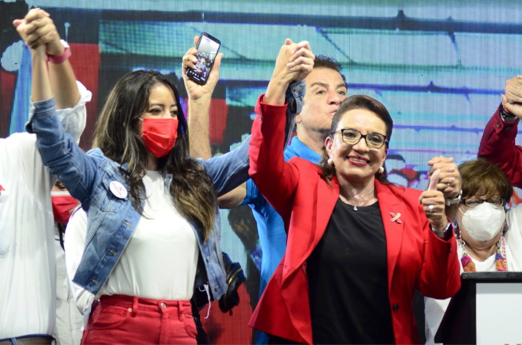 Celebración del triunfo de Xiomara Castro. 