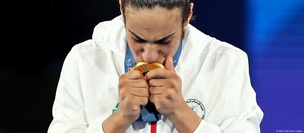 Imane Khelif premio de oro primer lugar boxeo discriminación de genero